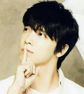 😇 e7a054c6 남자, 생각, 인물사진, 아시아인, 사람, 진지한 telegram sticker