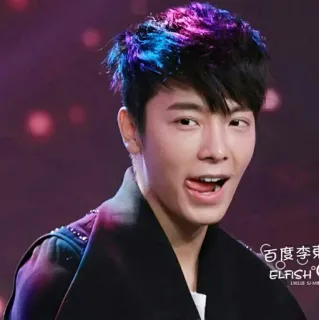 😋 f4b4cc4d 百度李东 남자, 아시아인, 얼굴, 사람, 인물사진, 남성 telegram sticker