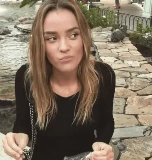 🌙 0073e132 telegram sticker