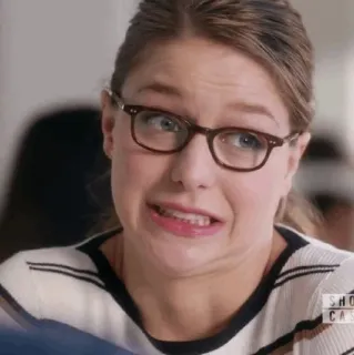 ✨ 0d49167f Supergirl ซูเปอร์เกิร์ล, ผู้หญิง, แว่นตา, รายการทีวี, ทำหน้าบึ้ง telegram sticker