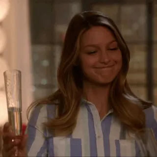 ✨ 22f26ada Supergirl ซูเปอร์เกิร์ล, เมลิสสา บีนอยส์, ผู้หญิง, ยิ้ม, ดื่ม, ฉลอง telegram sticker