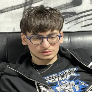 😭 af78bd44 telegram sticker