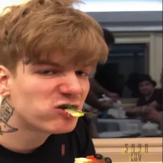 😡 b532240e Sogo Luv telegram sticker