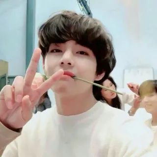 ✌ 37bf01ca ผู้ชาย, สัญลักษณ์สันติภาพ, คนดัง, K-POP telegram sticker