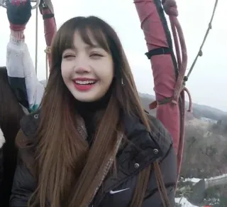 🥲 16899e14 Lisa kpop, lisa, blackpink, penyanyi, idola, wanita telegram sticker