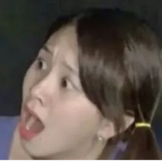 😯 18e7c2fa phản ứng, hét, sốc, phụ nữ, sợ hãi telegram sticker