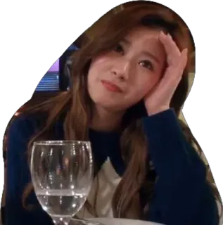 😥 8dd70066 donna, cena, triste, pensierosa, ritratto telegram sticker