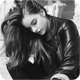 😔 26c1a332 vrouw, leren jas, model, portret, zwart-wit, brunette whatsapp sticker