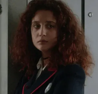 🐾 1ea835c3 Elite Ưu tú, Nhân vật, Phụ nữ, Đồng phục học sinh telegram sticker