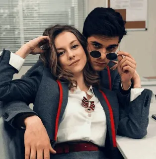 🐾 abbdf8df cặp đôi, sinh viên, trường học, đồng phục, thời trang, tình yêu, giới thượng lưu telegram sticker