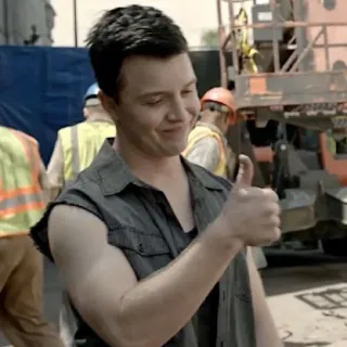 💣 eef77626 pria, jempol ke atas, konstruksi, senyum telegram sticker