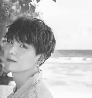 🌑 cd1c1f86 Suga Suga, BTS, K-pop, zanger, Min Yoongi, Idool telegram sticker