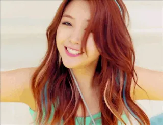 🌸 176b1e0d ผู้หญิง, ยิ้ม, ภาพเหมือน, ผม, ร่าเริง, เด็กผู้หญิง, คน telegram sticker