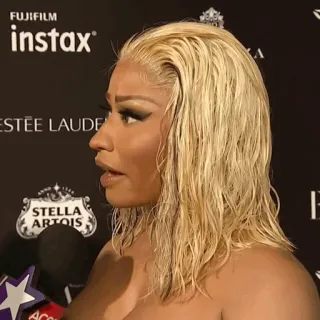 🍣 267d212a Nicki Minaj Ники Минаж, знаменитость, певица, женщина, портрет whatsapp sticker