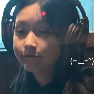 💓 9bd45909 (=_=^) wanita, headphone, orang, wajah telegram sticker