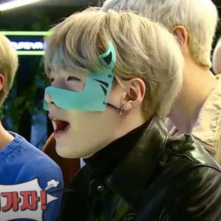 🦔 ea116f92 가자! personne, coréen, masque, chanteur telegram sticker