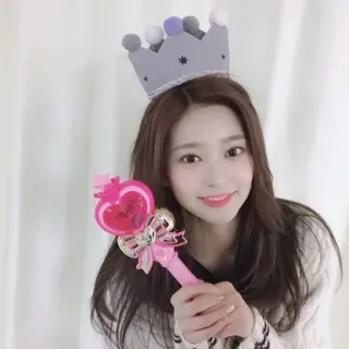 🛒 5f0bc763 vrouw, kroon, schattig, meisje, toverstok, portret telegram sticker