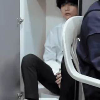 🎈 f67b2332 telegram sticker