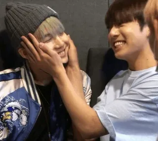 😍 7358eaa2 telegram sticker