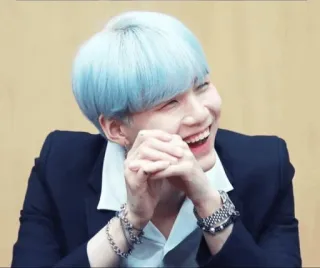 😂 c309a7db persona, hombre, sonriendo, pelo azul, traje, feliz, alegre telegram sticker