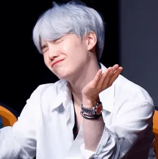 🤷‍♂ f01320ed persona, pelo blanco, K-pop, hombre, cantante, gesto telegram sticker