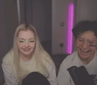 💋 5bf27a01 telegram sticker