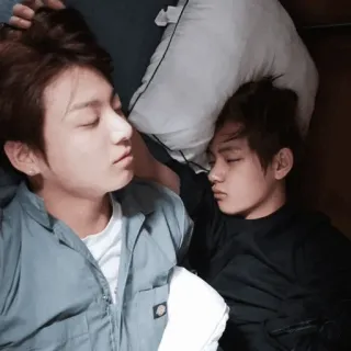 😴 70b9a9a3 spiący, ludzie, mężczyźni, odpoczynek, razem, przyjaźń, komfort telegram sticker