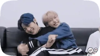 🫂 14b9344d amizade, abraço, afeição, amigos, retrato telegram sticker