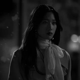 🍯 6723b97d kobieta, portret, czarno-białe, monochromatyczny, smutny, ponury telegram sticker