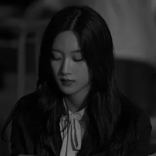 🍯 bef9edf5 kobieta, portret, czarno-białe, dziewczyna, młoda kobieta telegram sticker