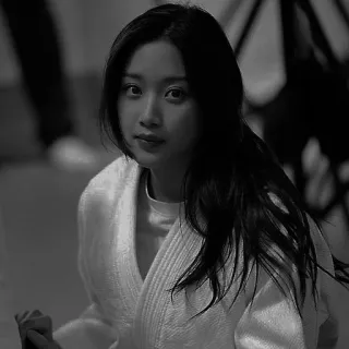 🍯 fba367d7 kobieta, portret, czarno-białe, dziewczyna, osoba, włosy telegram sticker