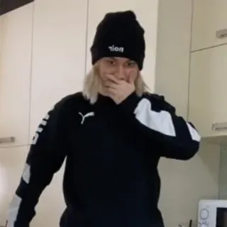 🤭 7b9933b1 telegram sticker