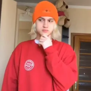 🤔 c395c21e telegram sticker