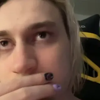 🤭 429310dc whatsapp sticker