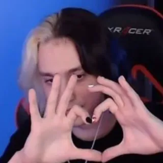 ❤️ e915cd27 whatsapp sticker