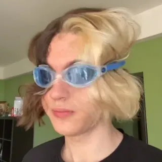 😎 ecf07788 persona, occhialini, selfie, ritratto whatsapp sticker