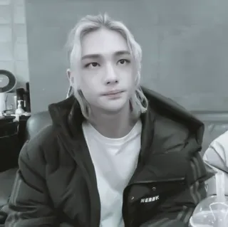 🔮 8884053d NERDY coreano, uomo, capelli biondi, nerd, giacca telegram sticker