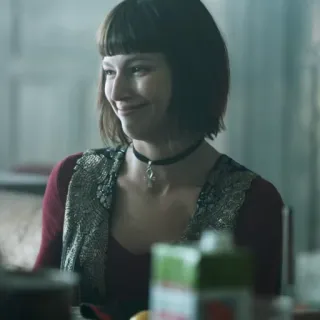 😅 fea45d7a Tokyo Money Heist бумажный дом, токио, урсула корберо, персонаж, актриса telegram sticker