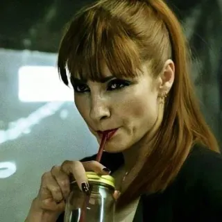 🧃 22cc6d35 Raquel Murillo Money Heist mujer, pelo rojo, bebiendo, televisión, personaje, La casa de papel, La casa de papel, Raquel Murillo, inspector, Netflix telegram sticker