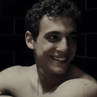 🎮 983d4fbd người đàn ông, người, nụ cười, chân dung, khuôn mặt, hạnh phúc telegram sticker