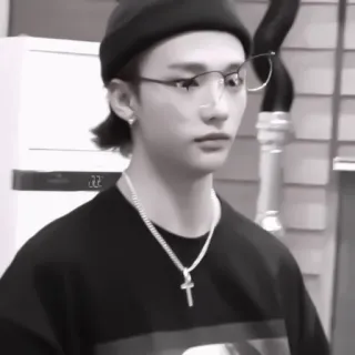 #𝐦𝐨𝐨𝐝: 𝙝𝙮𝙪𝙣𝙟𝙞𝙣 ;: by @paradismaudit telegram stickers