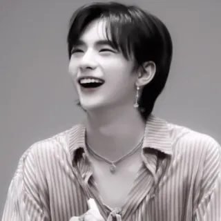 🐾 620f74dd 사람, 웃음, 인물사진, 남자, kpop, 배우 whatsapp sticker