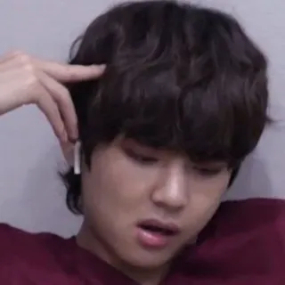 🤔 98c7bd4c telegram sticker