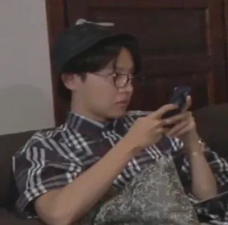 😐 f381b744 telegram sticker