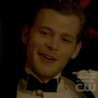 🍷 085d8c19 Gossip Girl ALL NEW GOSSIP GIRL MONDAY 8|7c acara tv, iklan, potret, pria, tersenyum whatsapp sticker
