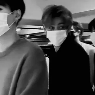 💳 51d7918f người, mặt nạ, trắng đen, trong nhà, người lớn, che mặt telegram sticker