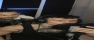 🙁 763fee8e bạo lực, súng, vũ khí, đàn ông, quân sự telegram sticker