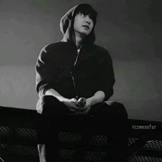 🌙 61974756 Vcomesofar pria, hoodie, duduk, hitam putih, orang telegram sticker