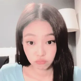 🐻 10f032e4 女人, 女孩, 肖像, 脸, 自拍, 漂亮, 年轻 telegram sticker