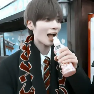 👒 9e947290 telegram sticker